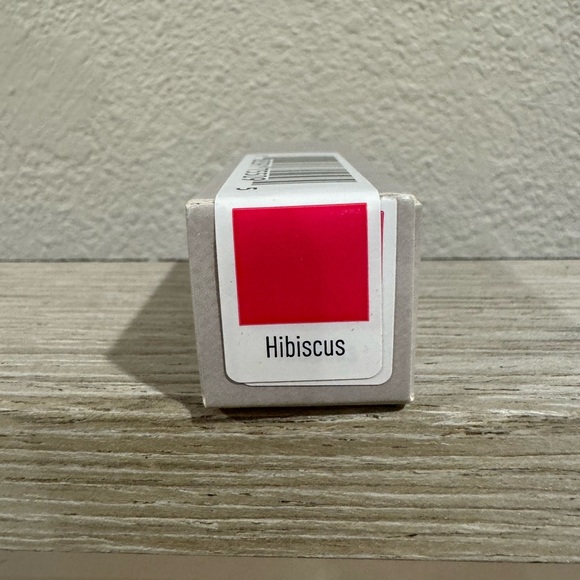 Mally Beauty Class Color Lipstick Hibiscus 0.13 oz. New in box - Picture 2 of 2